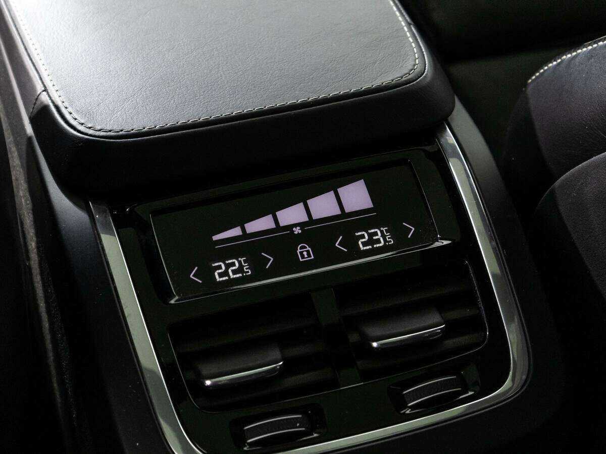 Volvo XC90 2018 года с пробегом. Фото: #22