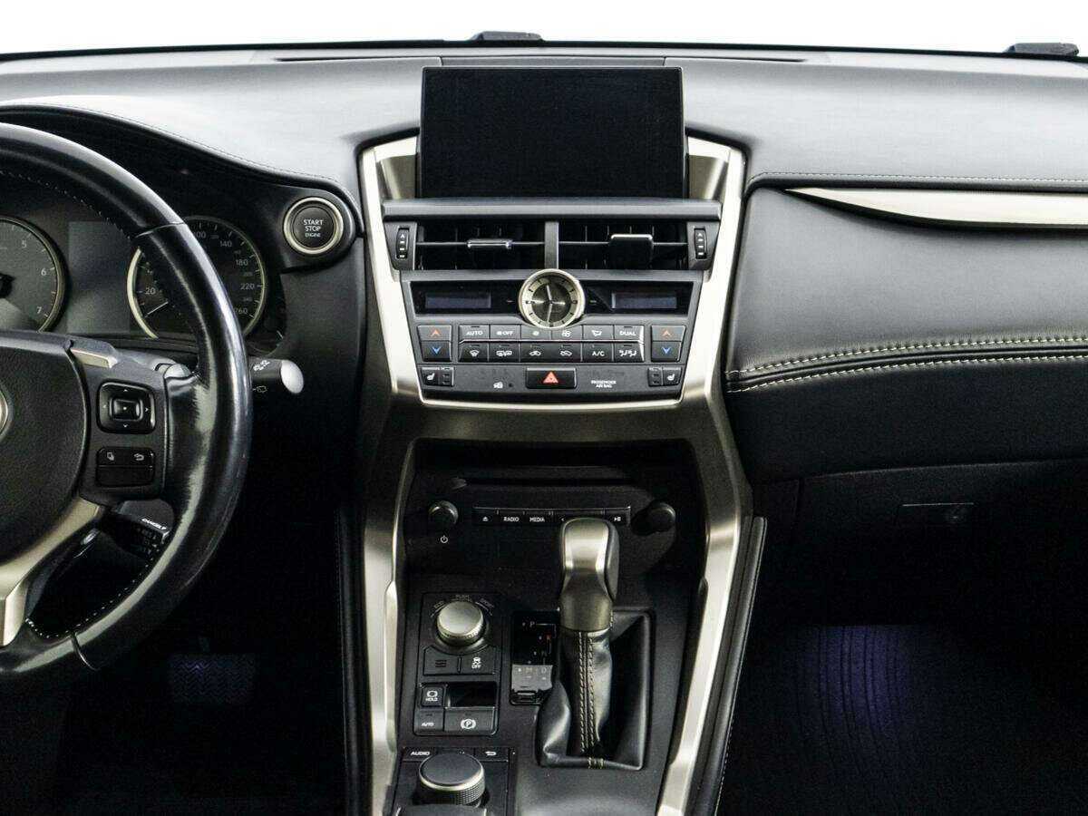 Lexus NX 2014 года с пробегом. Фото: #13