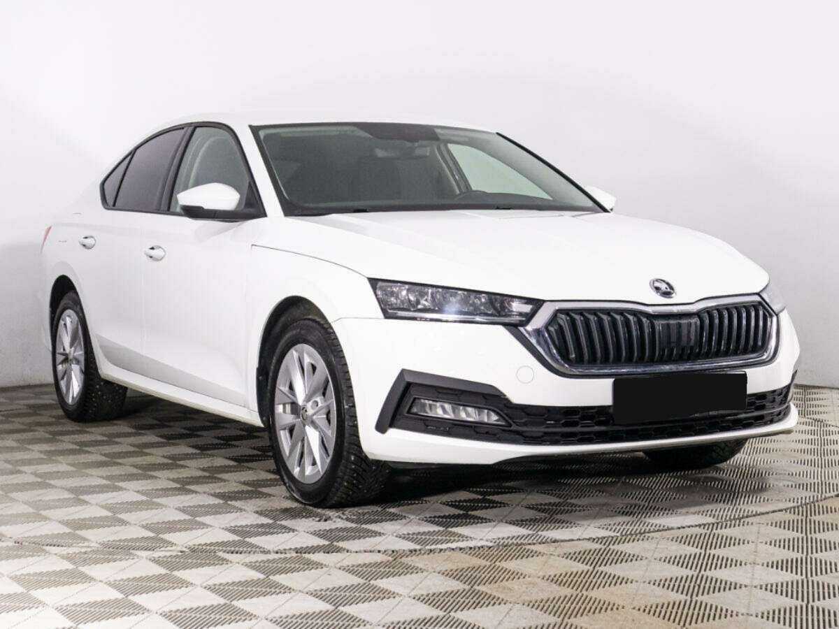 Skoda Octavia 2021 года с пробегом. Фото: #2