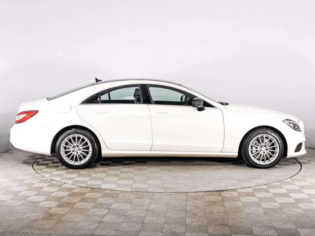 Mercedes-Benz CLS 2016 года с пробегом. Фото: #3