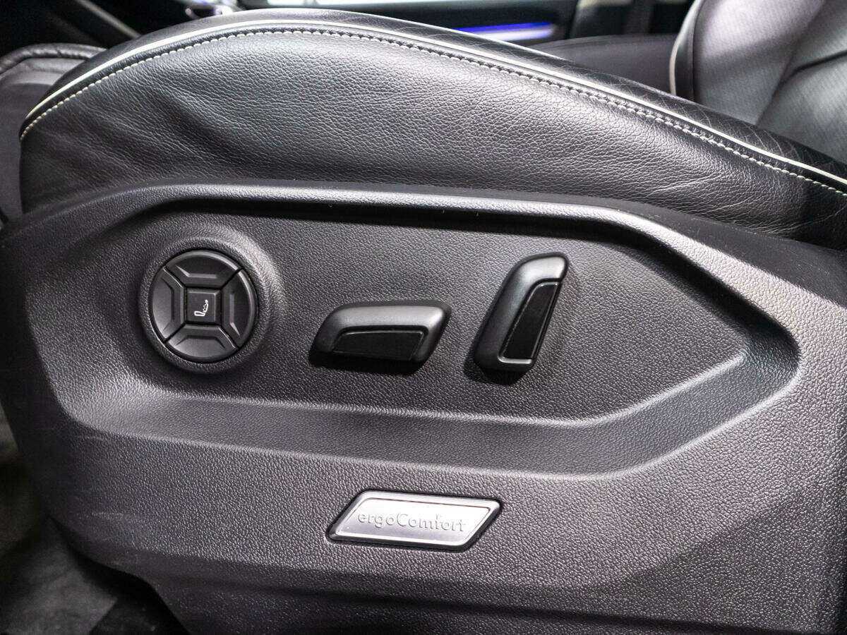 Volkswagen Touareg 2018 года с пробегом. Фото: #15