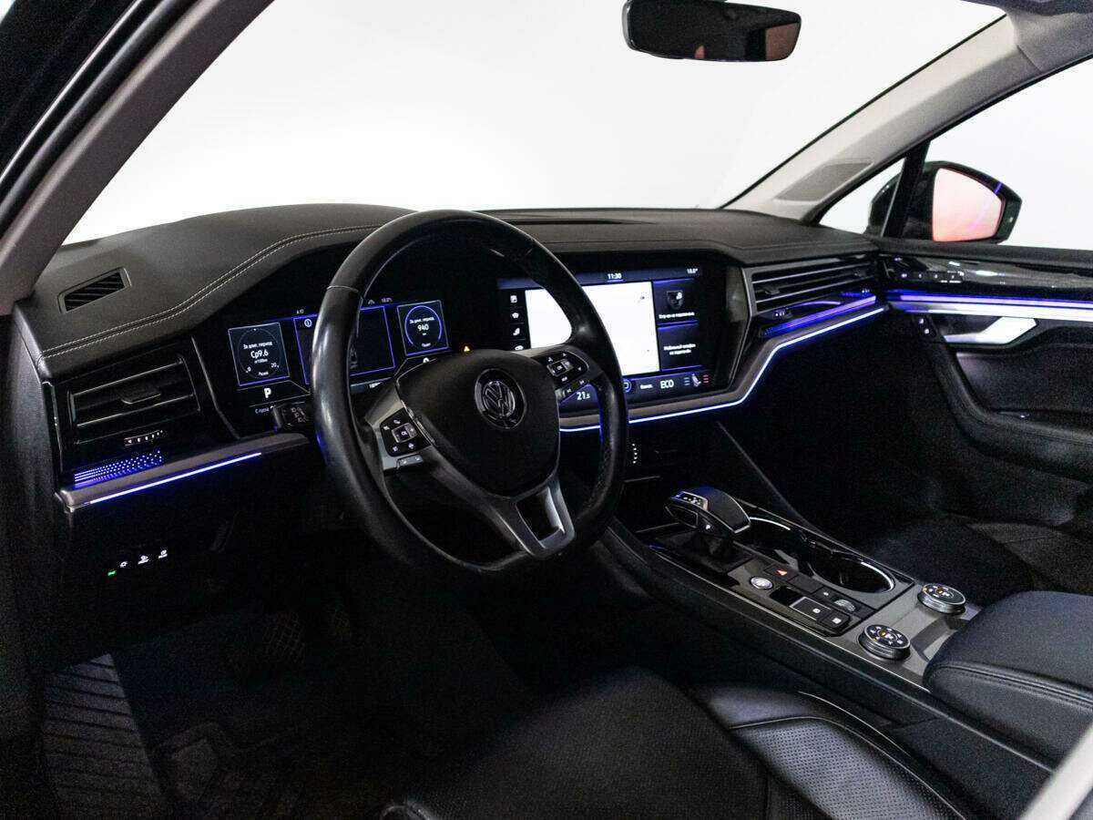 Volkswagen Touareg 2018 года с пробегом. Фото: #24