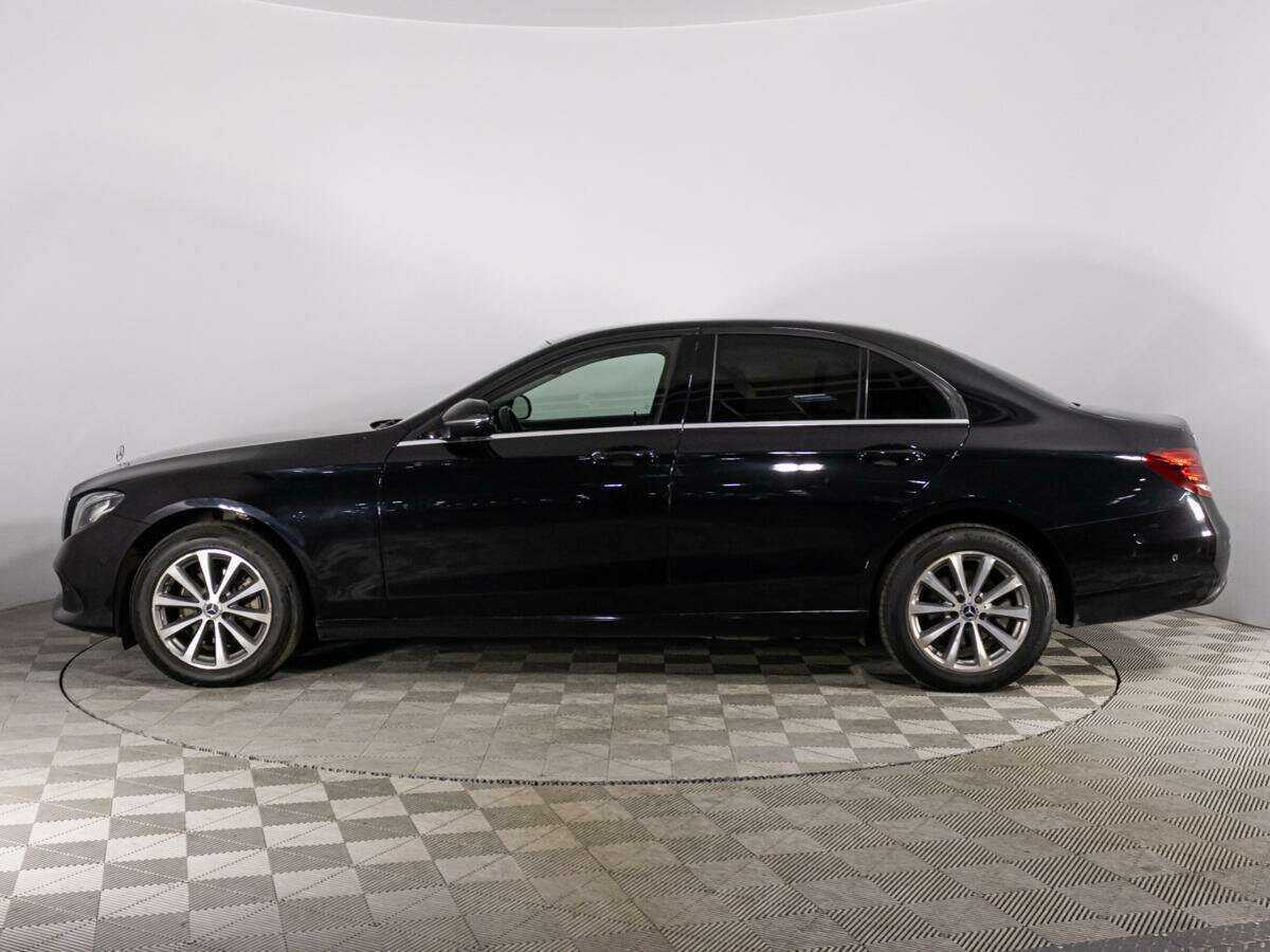 Mercedes-Benz E-Класс 2019 года с пробегом. Фото: #7