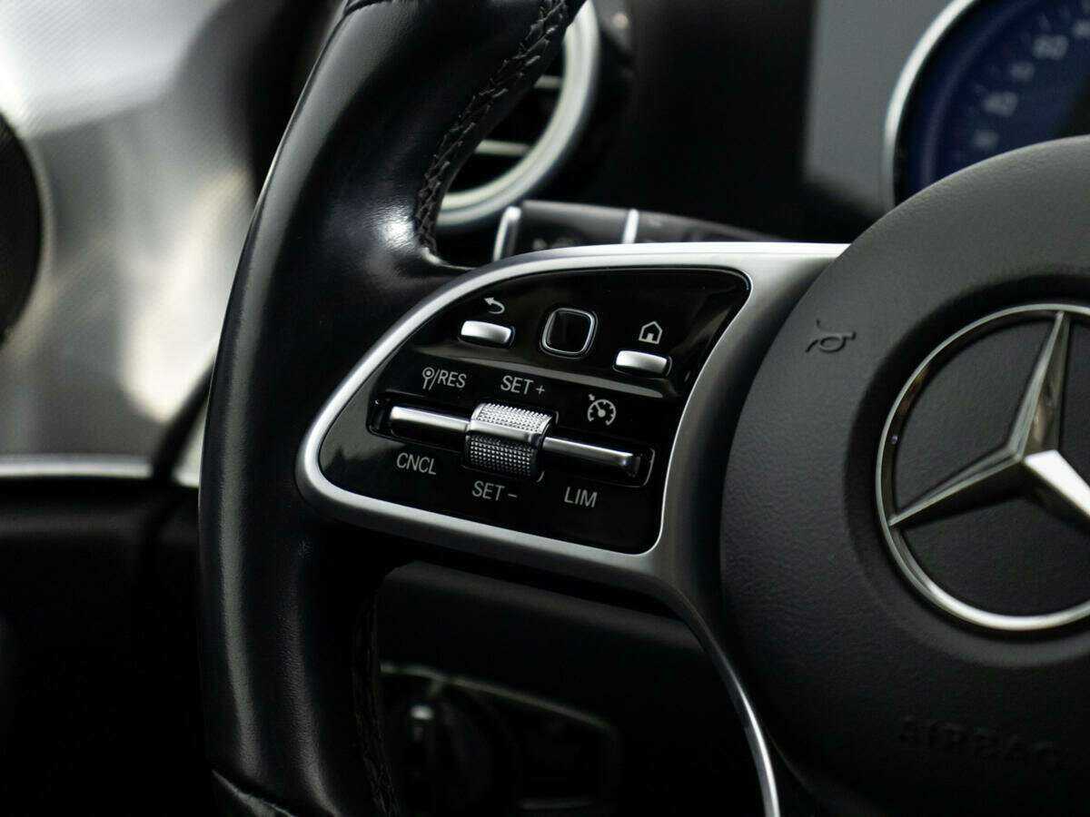 Mercedes-Benz E-Класс 2019 года с пробегом. Фото: #17