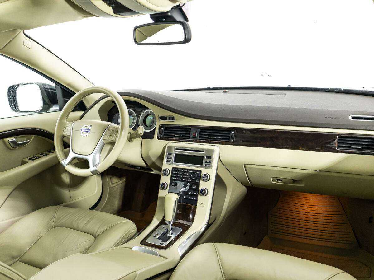 Volvo XC70 2010 года с пробегом. Фото: #8