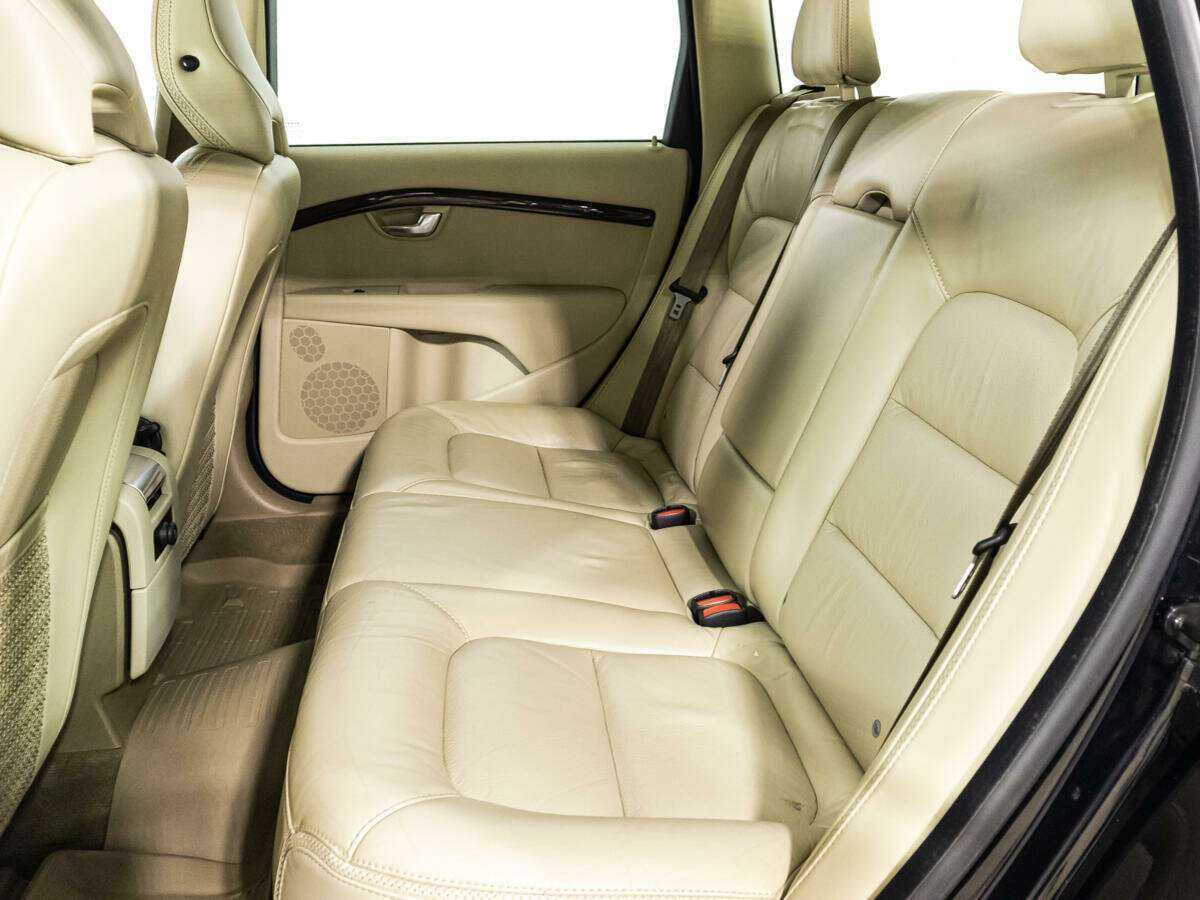 Volvo XC70 2010 года с пробегом. Фото: #9