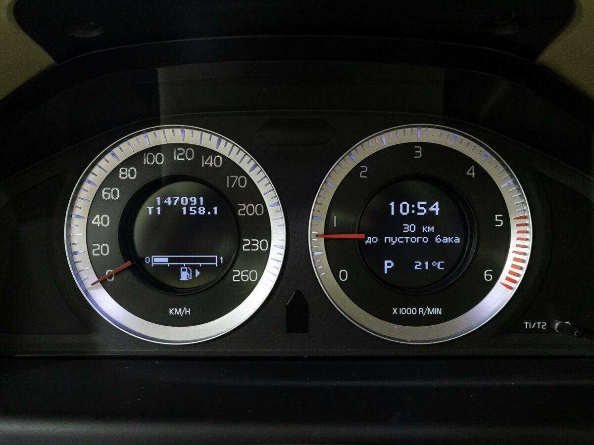 Volvo XC70 2010 года с пробегом. Фото: #11