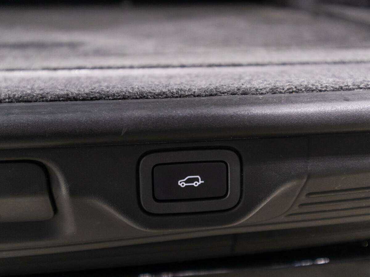 Land Rover Range Rover 2014 года с пробегом. Фото: #16