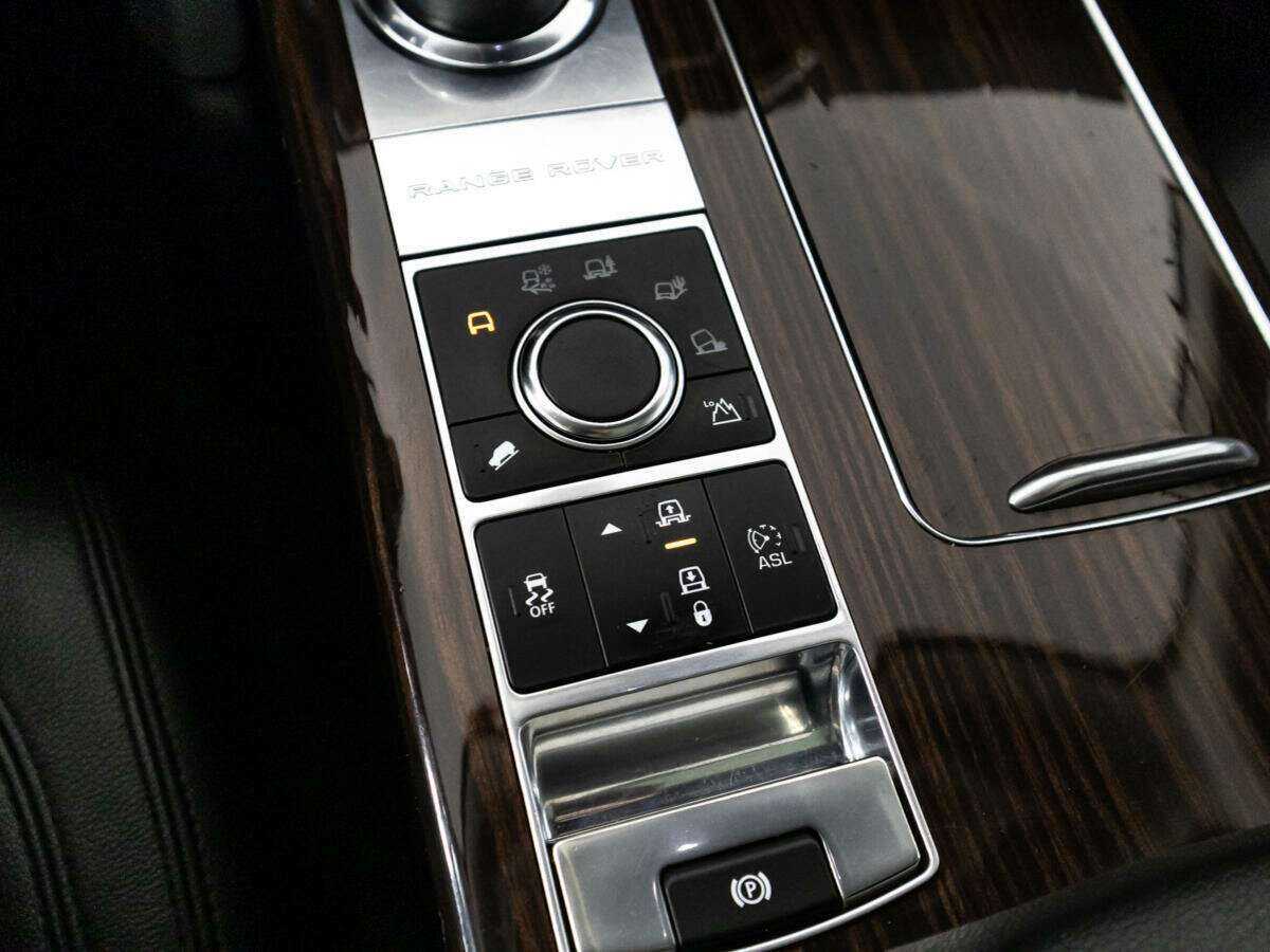 Land Rover Range Rover 2014 года с пробегом. Фото: #22