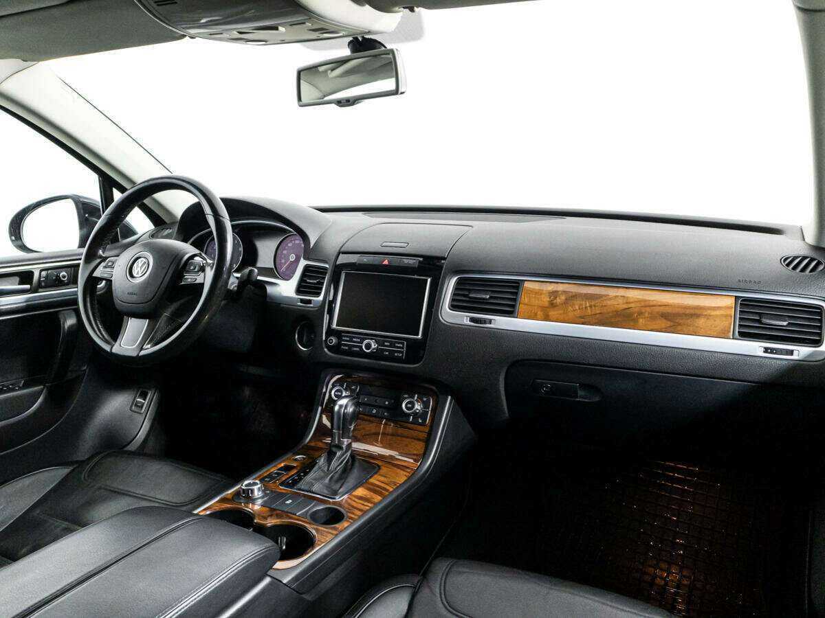 Volkswagen Touareg 2010 года с пробегом. Фото: #8