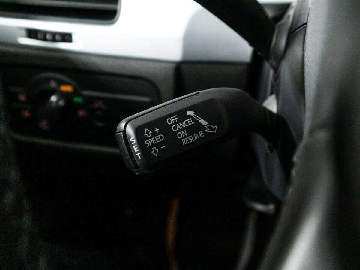 Volkswagen Touareg 2010 года с пробегом. Фото: #16