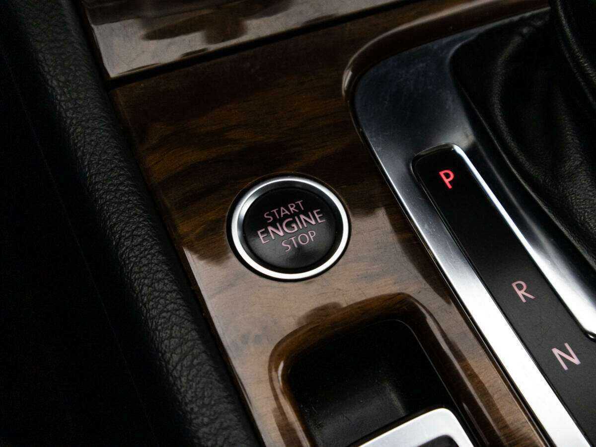 Volkswagen Touareg 2010 года с пробегом. Фото: #17