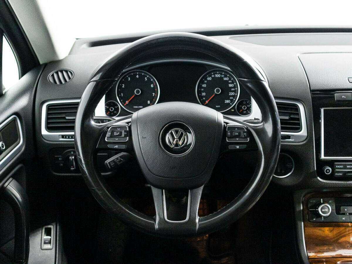 Volkswagen Touareg 2010 года с пробегом. Фото: #19