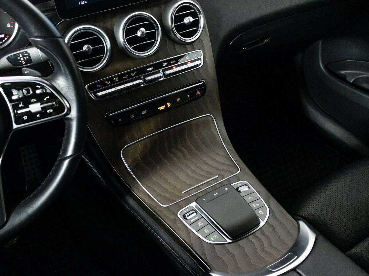 Mercedes-Benz GLC 2019 года с пробегом. Фото: #16