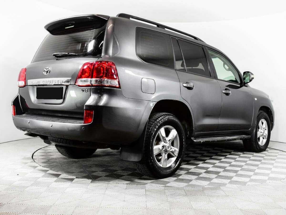 Toyota Land Cruiser 2010 года с пробегом. Фото: #3