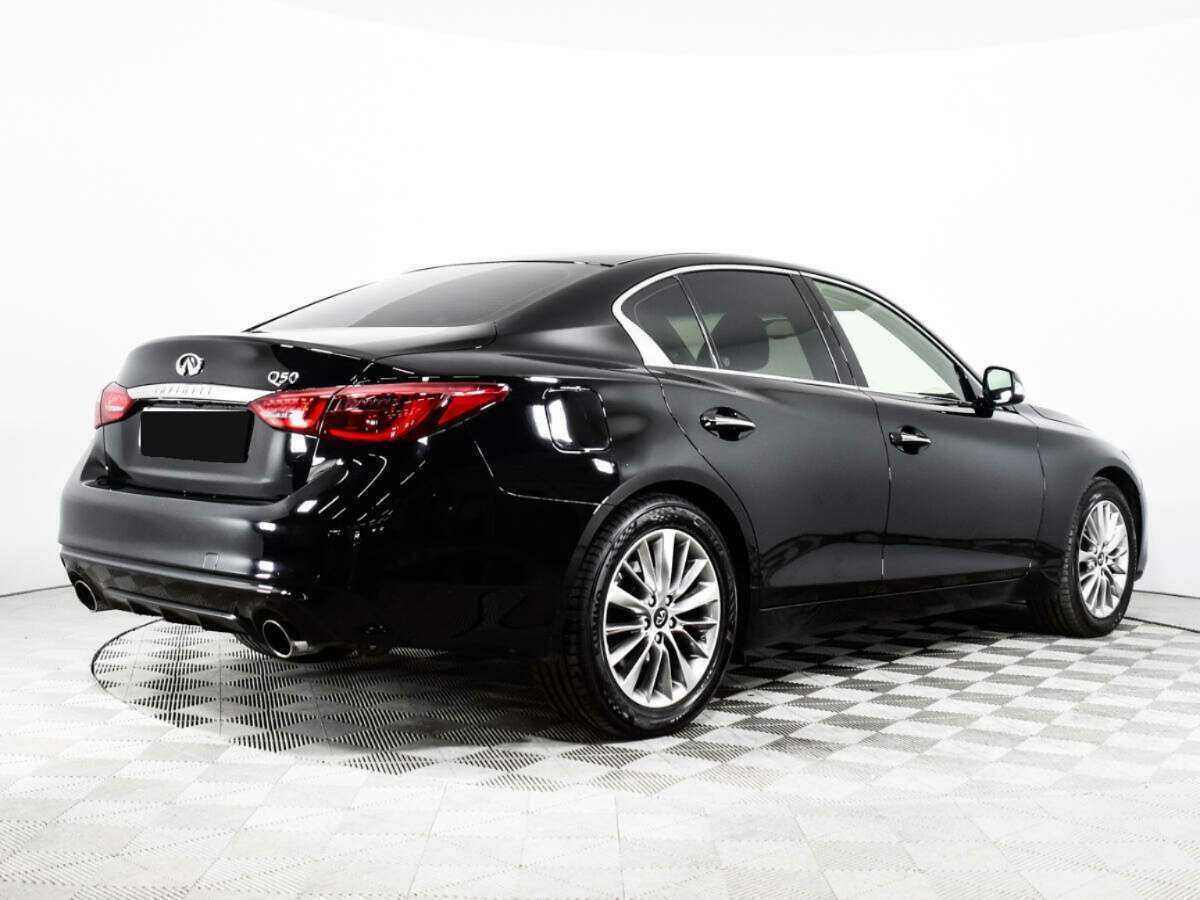 Infiniti Q50 2018 года с пробегом. Фото: #4