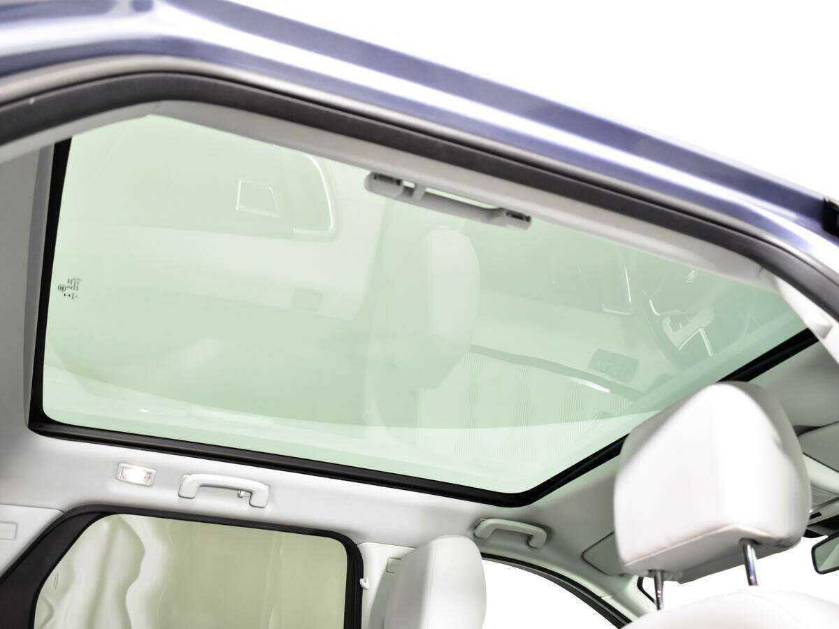 Land Rover Discovery Sport 2017 года с пробегом. Фото: #11