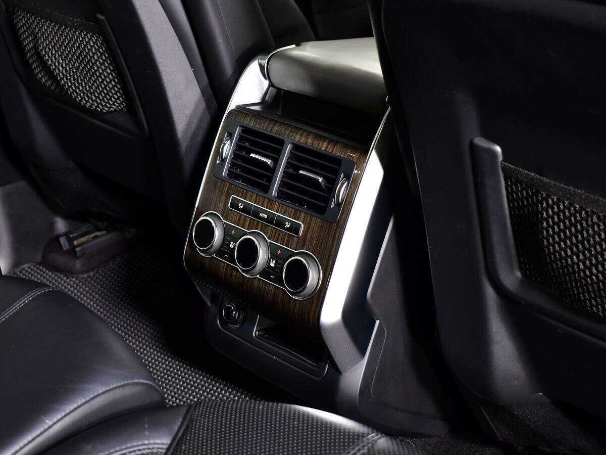 Land Rover Range Rover Sport 2013 года с пробегом. Фото: #11