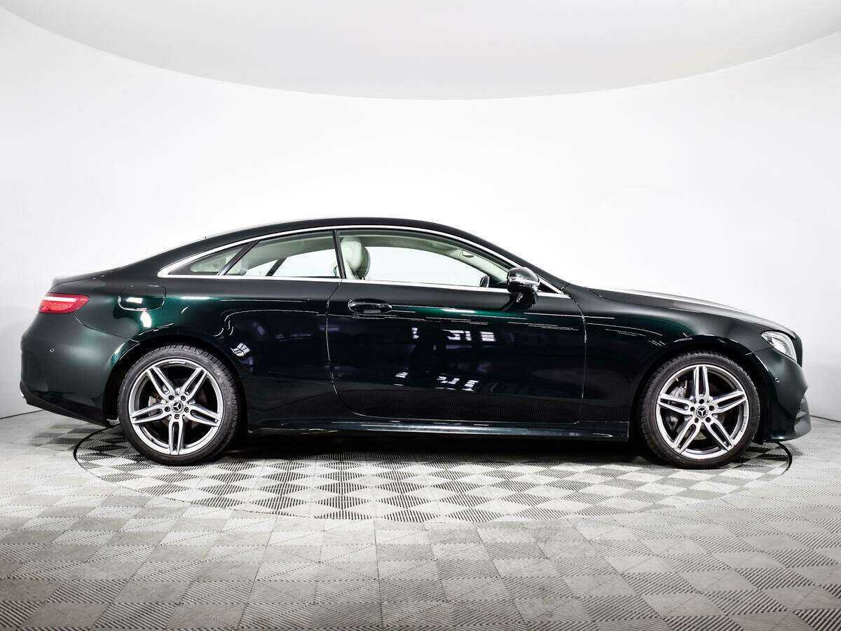 Mercedes-Benz E-Класс 2017 года с пробегом. Фото: #3