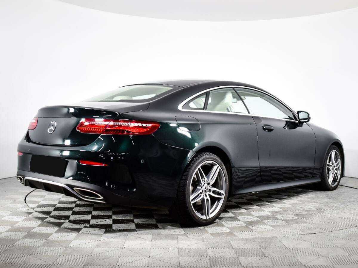 Mercedes-Benz E-Класс 2017 года с пробегом. Фото: #4