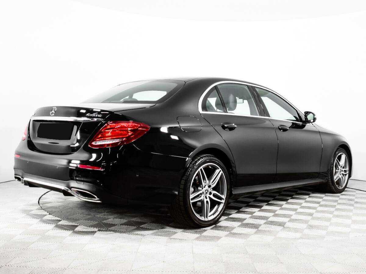 Mercedes-Benz E-Класс 2019 года с пробегом. Фото: #4