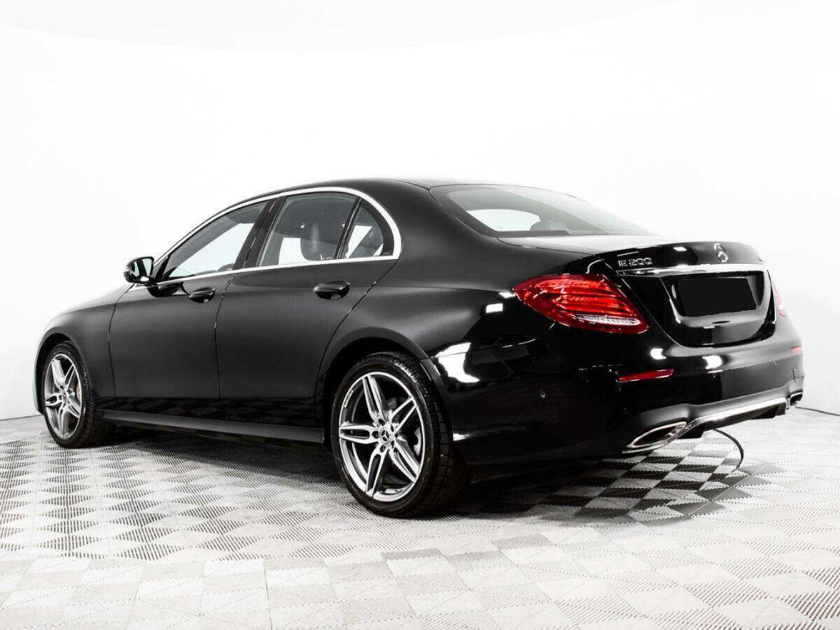 Mercedes-Benz E-Класс 2019 года с пробегом. Фото: #6