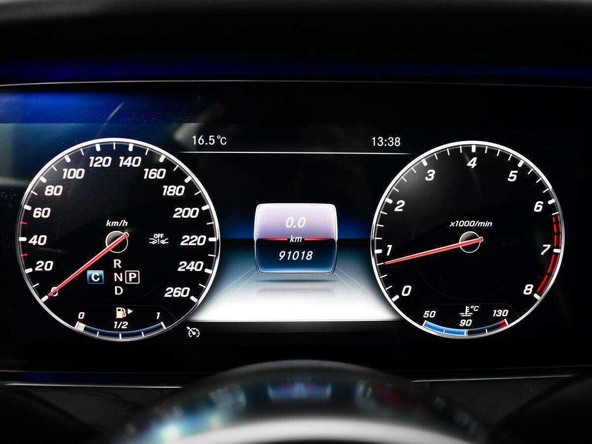 Mercedes-Benz E-Класс 2019 года с пробегом. Фото: #10