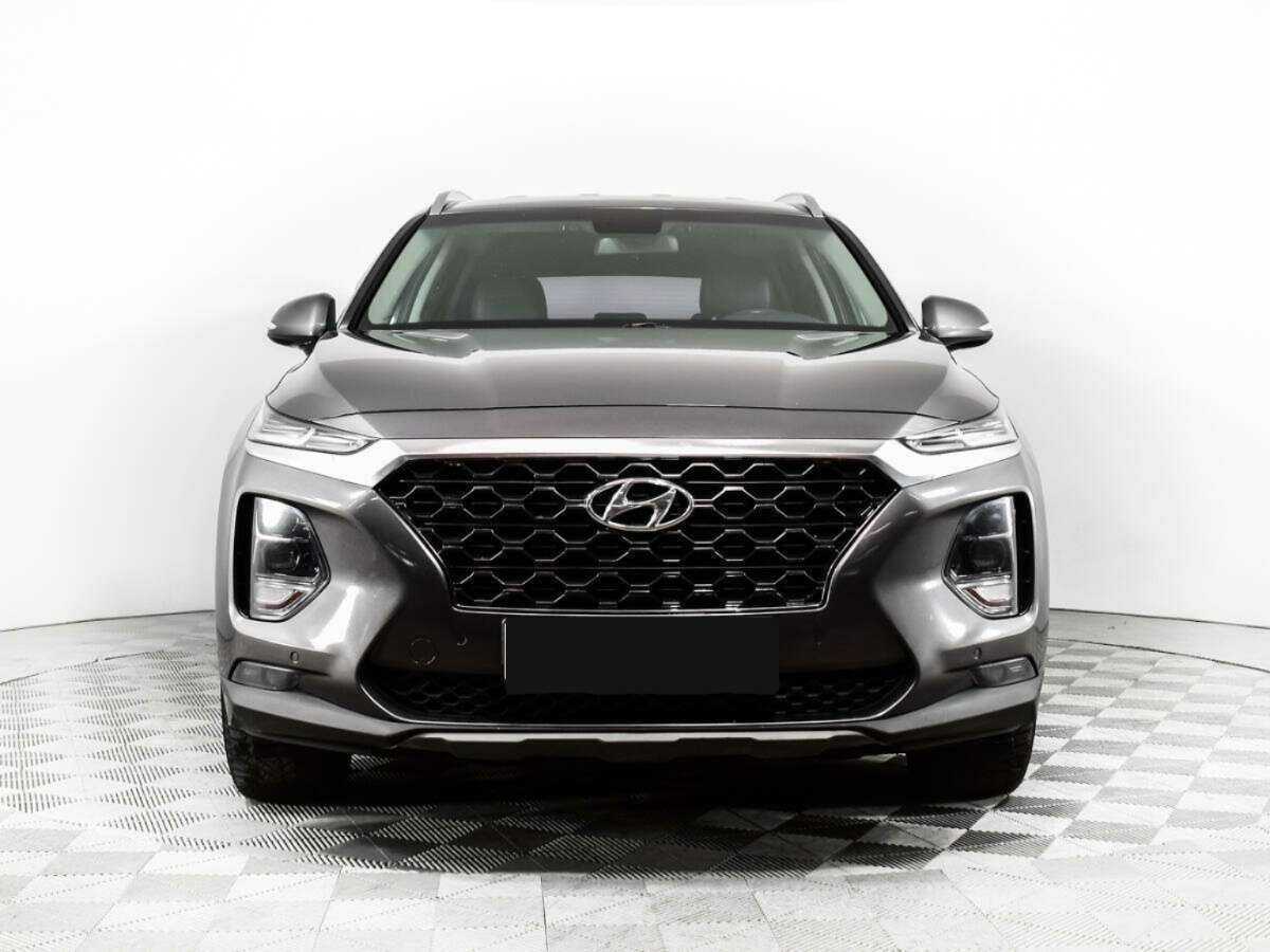 Hyundai Santa Fe 2018 года с пробегом. Фото: #1
