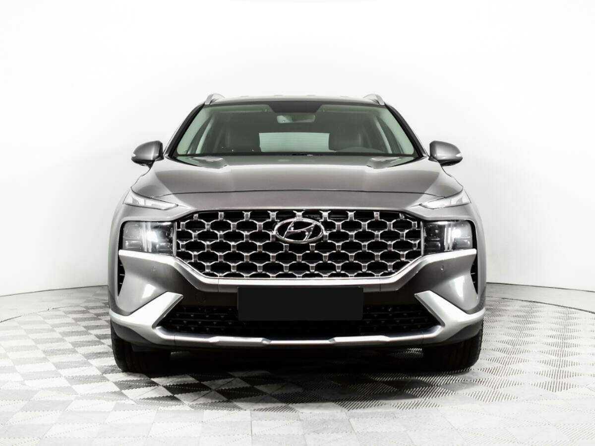 Hyundai Santa Fe 2021 года с пробегом. Фото: #1