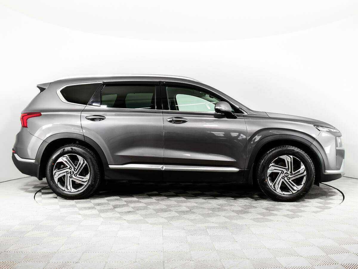 Hyundai Santa Fe 2021 года с пробегом. Фото: #3