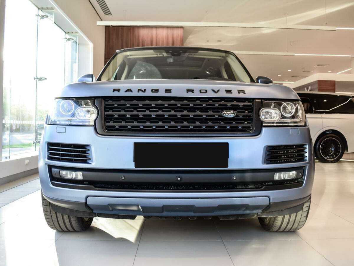 Land Rover Range Rover 2017 года с пробегом. Фото: #1