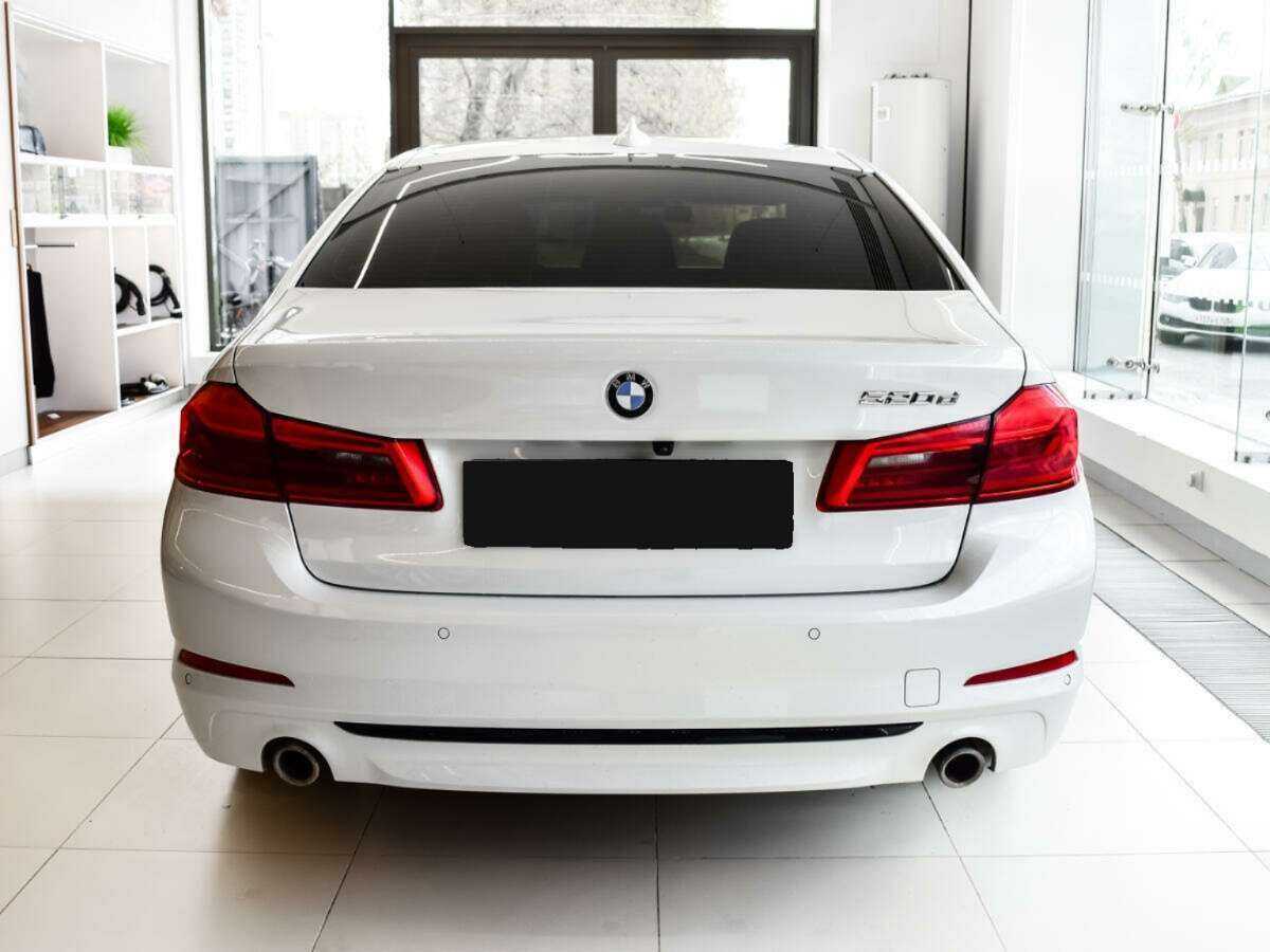 BMW 5 серии 2020 года с пробегом. Фото: #4