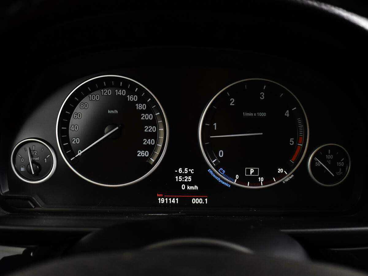 BMW 5 серии 2011 года с пробегом. Фото: #10