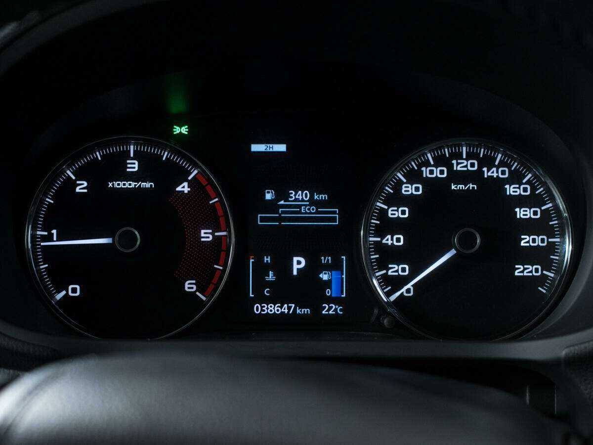 Mitsubishi Pajero Sport 2018 года с пробегом. Фото: #9