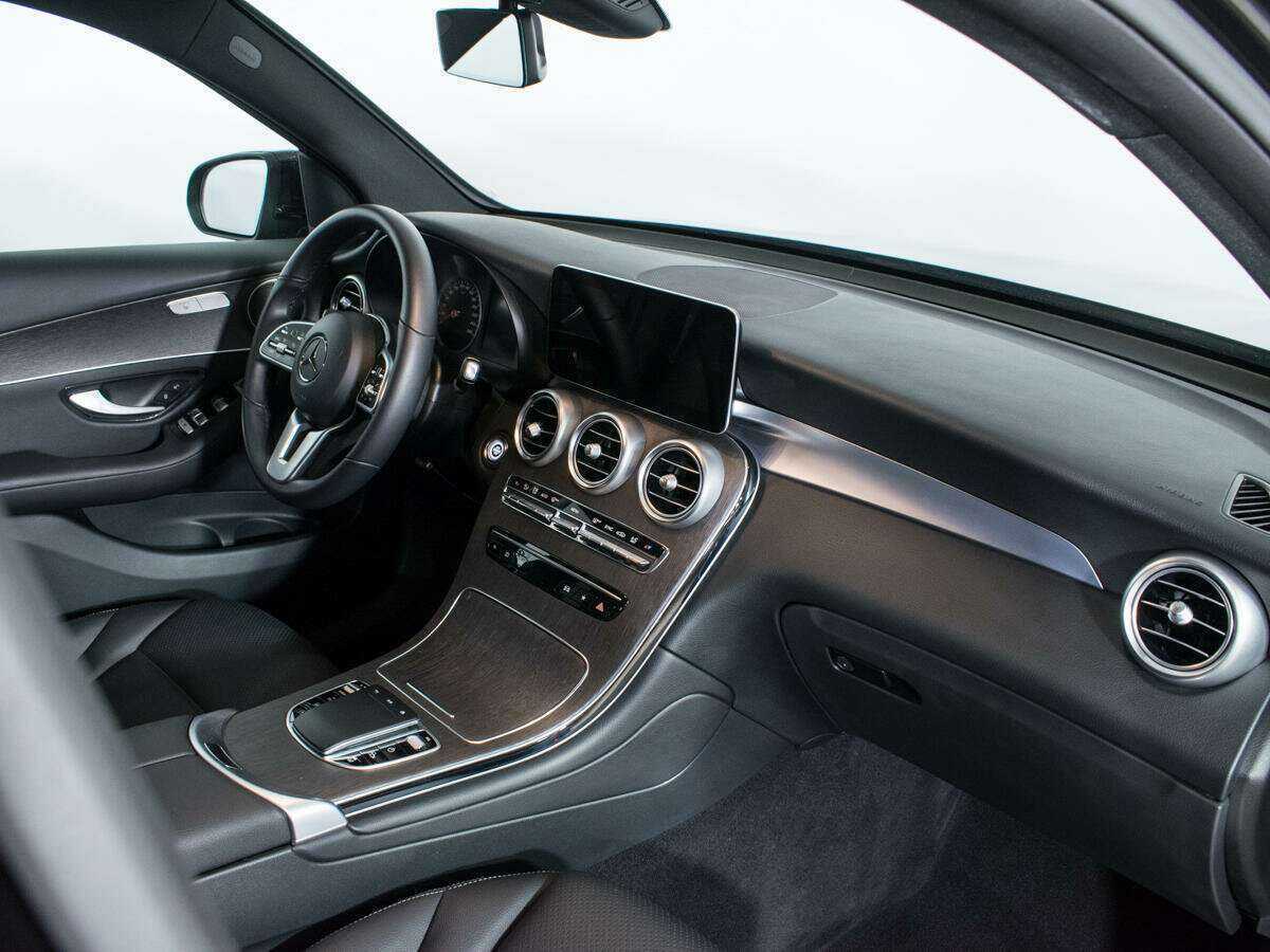 Mercedes-Benz GLC 2022 года с пробегом. Фото: #8