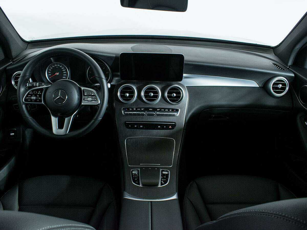 Mercedes-Benz GLC 2022 года с пробегом. Фото: #11