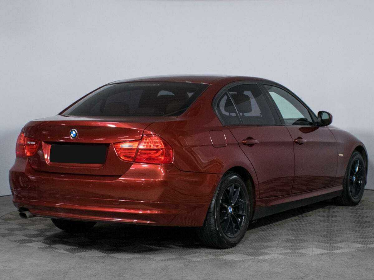 BMW 3 серии 2011 года с пробегом. Фото: #4