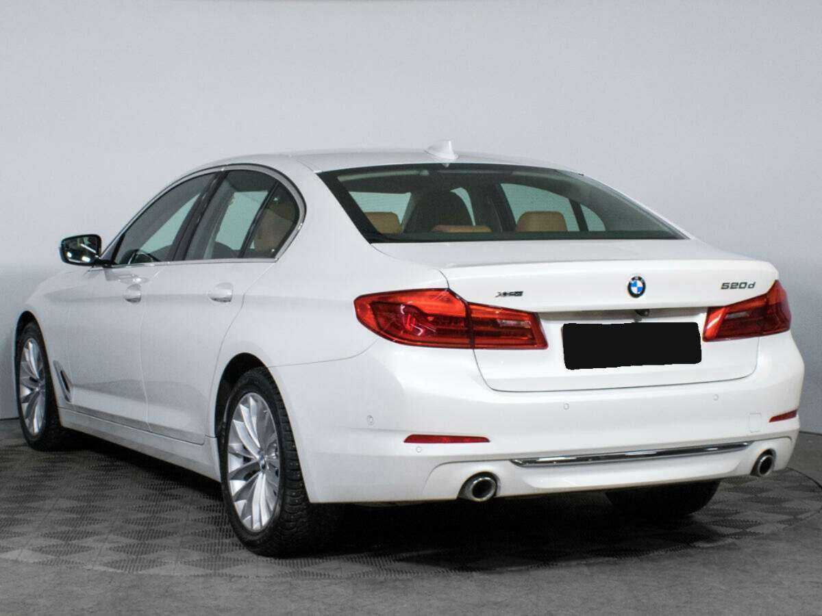 BMW 5 серии 2018 года с пробегом. Фото: #6
