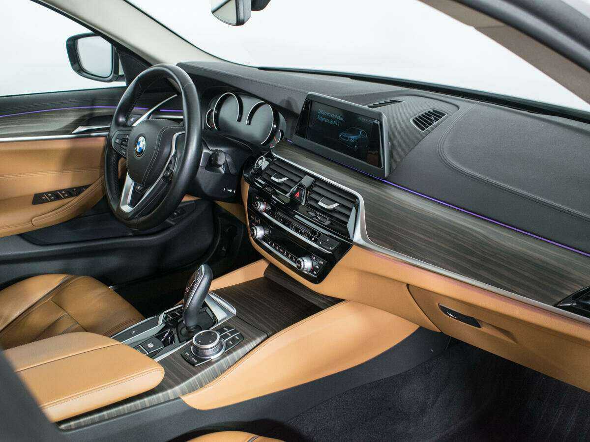 BMW 5 серии 2018 года с пробегом. Фото: #8