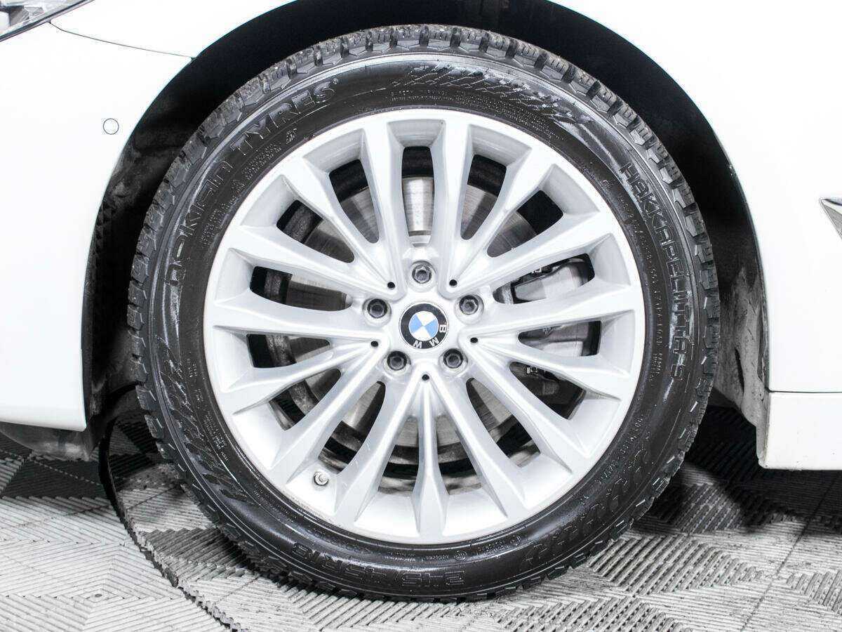 BMW 5 серии 2018 года с пробегом. Фото: #21