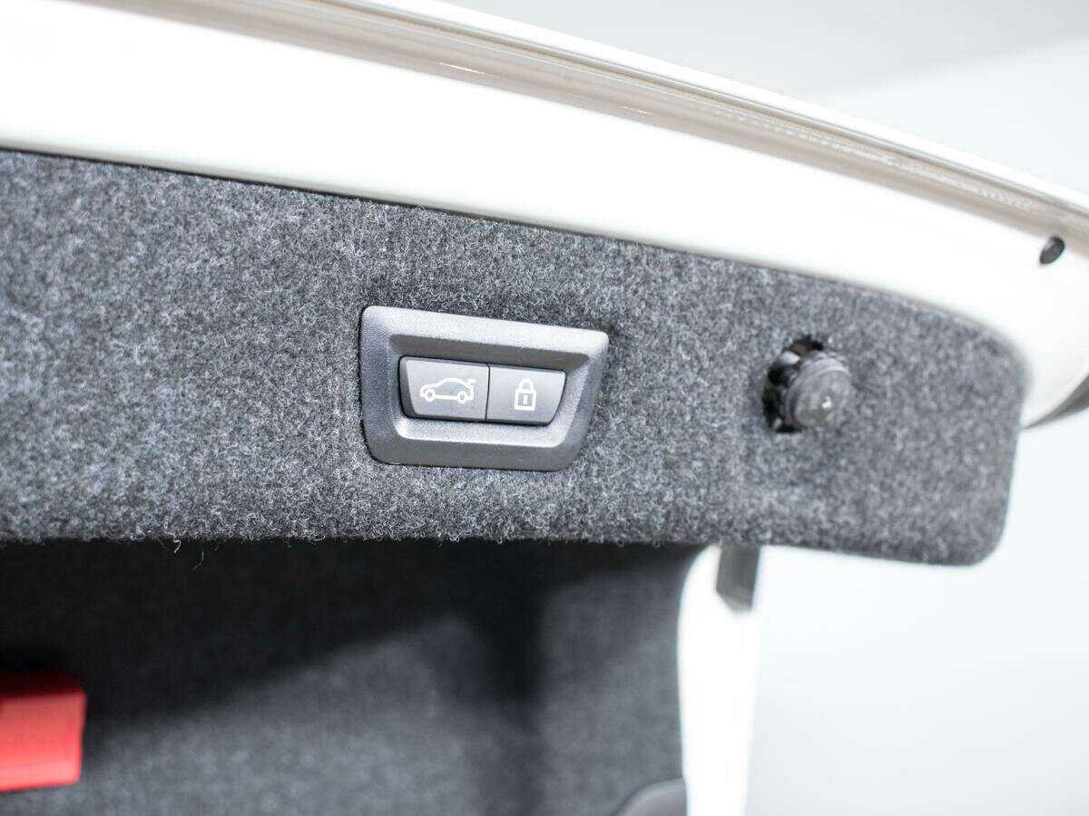 BMW 5 серии 2018 года с пробегом. Фото: #23