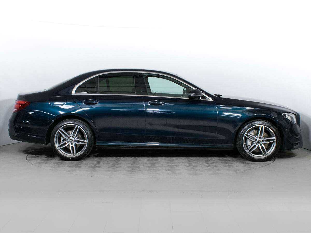 Mercedes-Benz E-Класс 2018 года с пробегом. Фото: #3