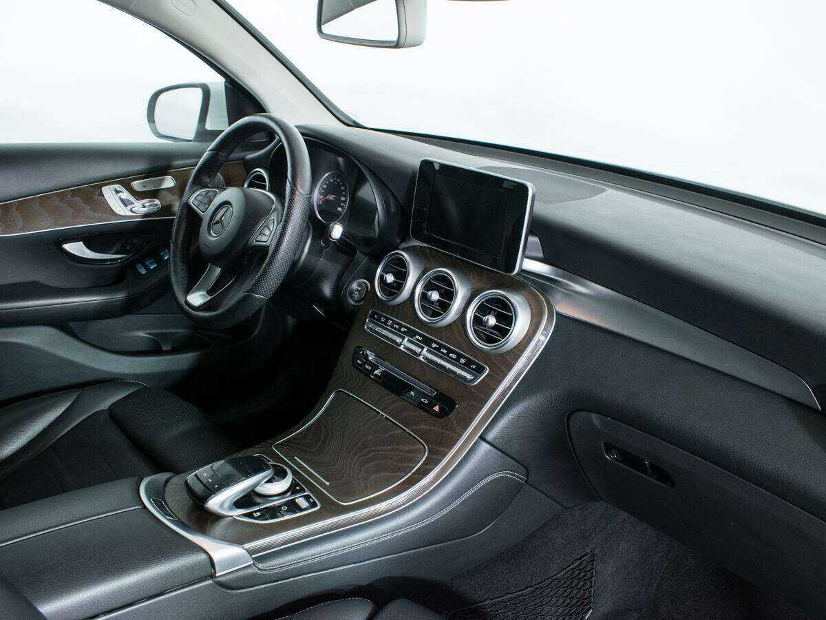 Mercedes-Benz GLC Coupe 2017 года с пробегом. Фото: #6