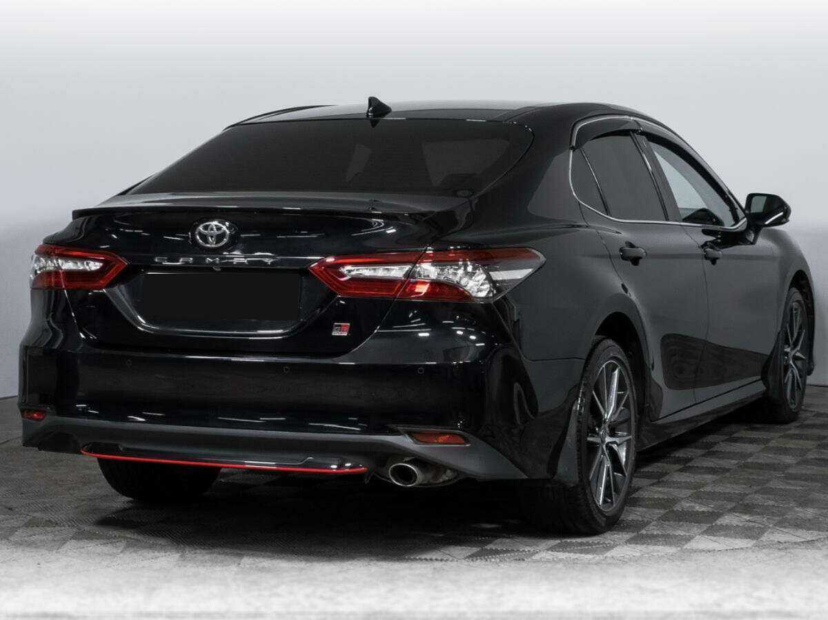 Toyota Camry 2022 года с пробегом. Фото: #4