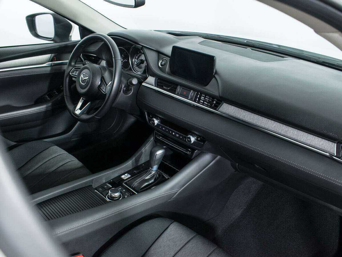 Mazda 6 2022 года с пробегом. Фото: #8