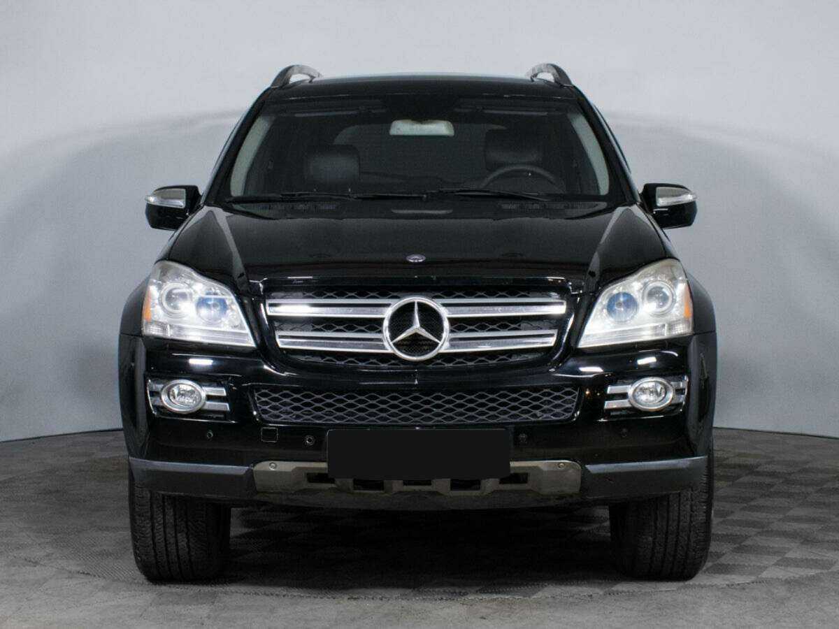 Mercedes-Benz GL-Класс 2009 года с пробегом. Фото: #1