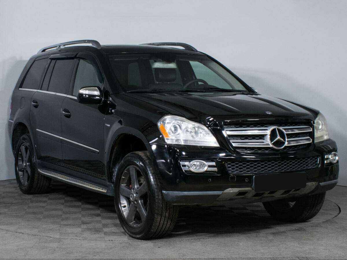Mercedes-Benz GL-Класс 2009 года с пробегом. Фото: #2