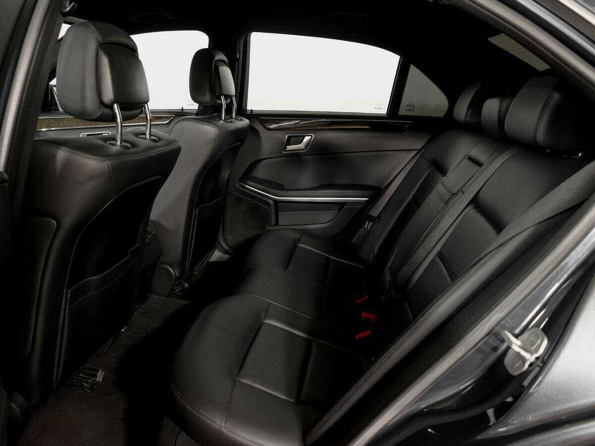 Mercedes-Benz E-Класс 2012 года с пробегом. Фото: #9