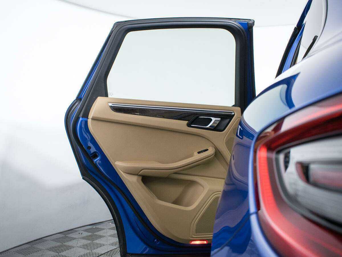 Porsche Macan 2015 года с пробегом. Фото: #14