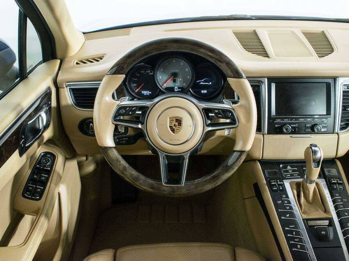 Porsche Macan 2015 года с пробегом. Фото: #18